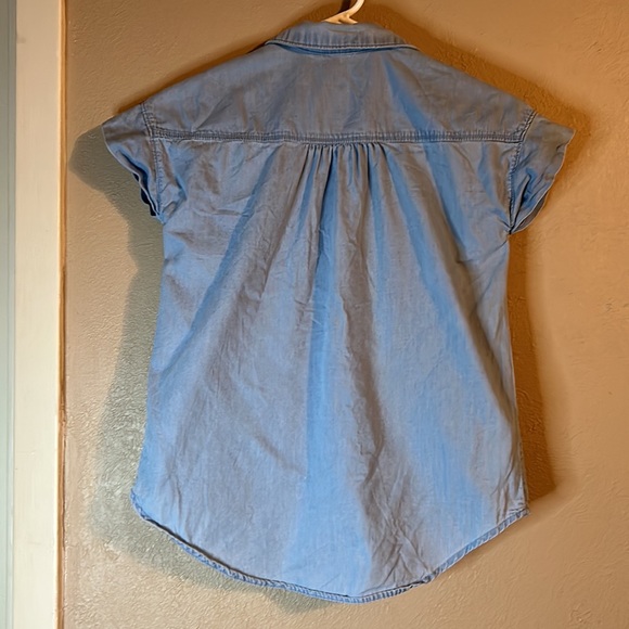 Color Blocked Calvin Klein Denim Top - Picture 7 of 8